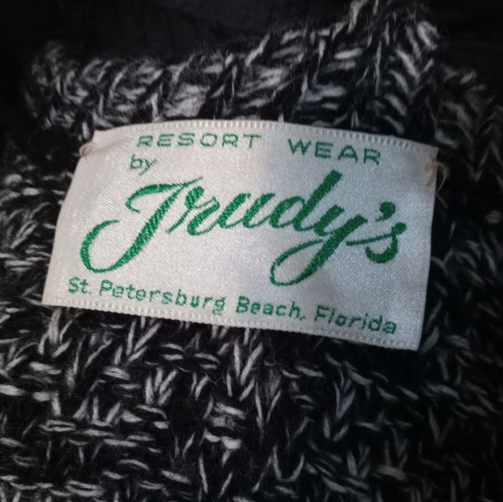 Trudy's Resort Wear Sweater View 6
